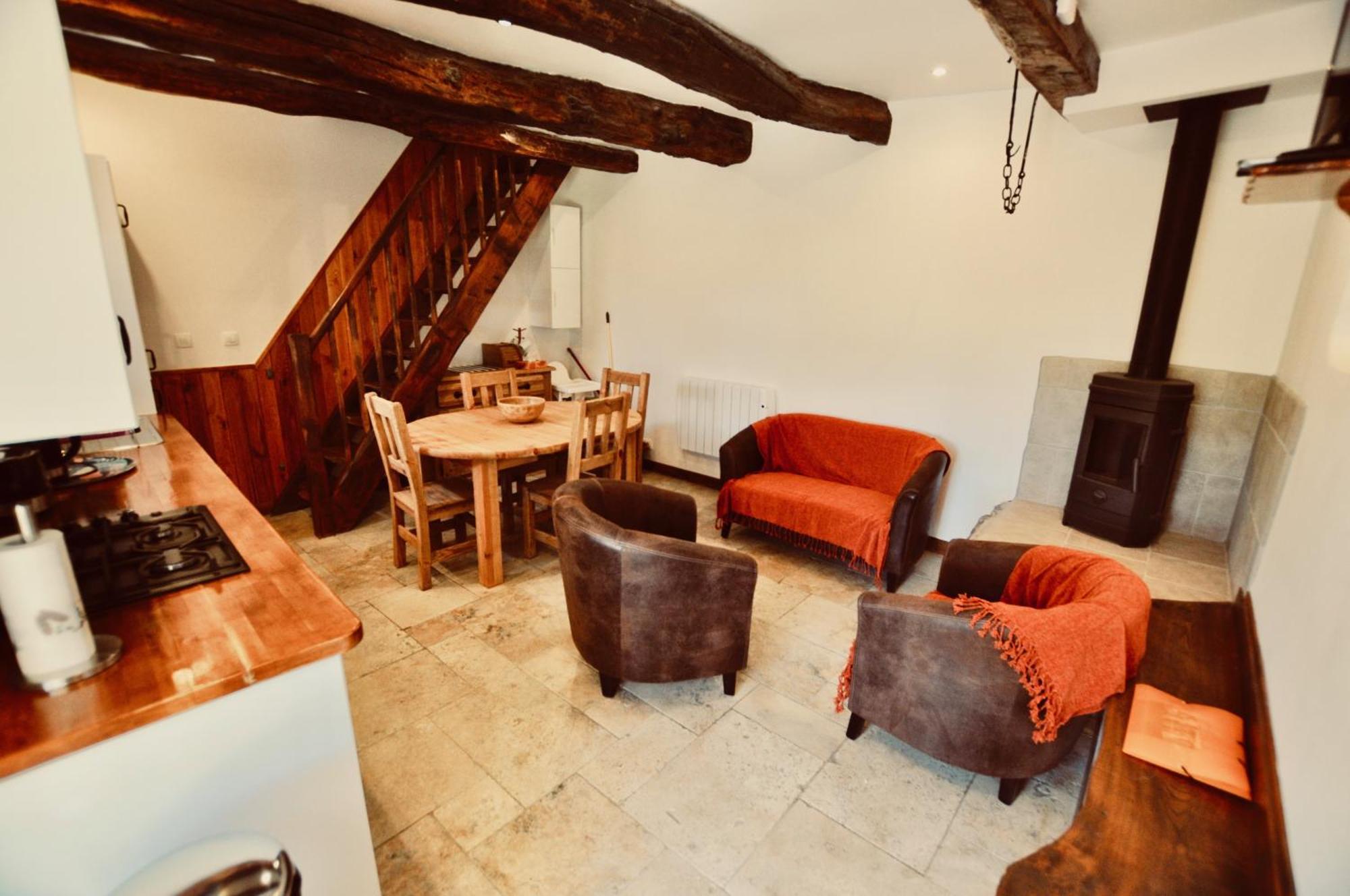 Les Coumayres Riols Exterior photo