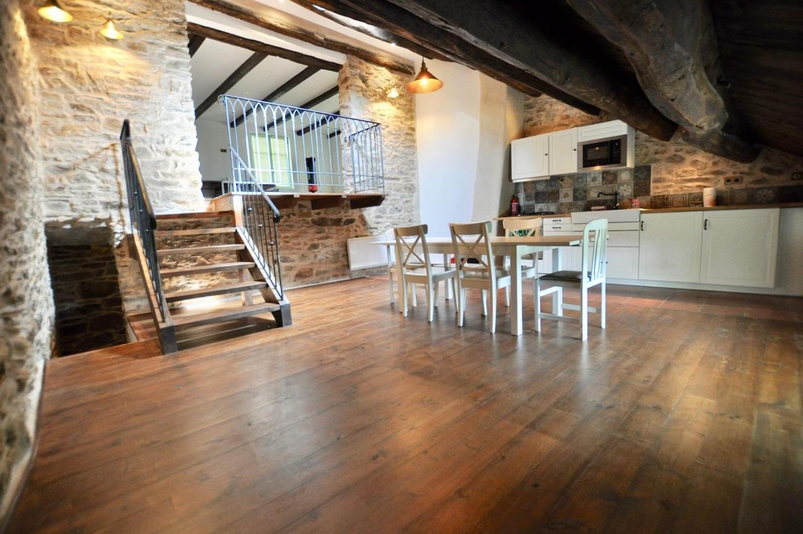 Les Coumayres Riols Exterior photo