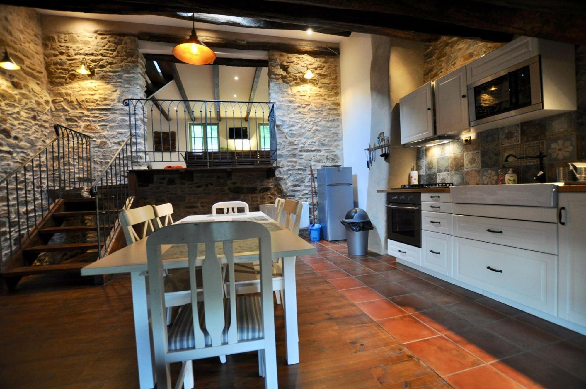 Les Coumayres Riols Exterior photo